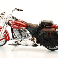 Maisto Harley FLSTS Heritage Springer Small Scale